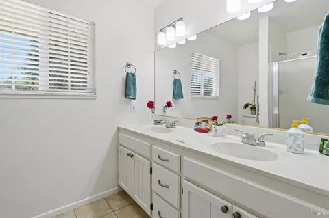 Bath - 397 W Railroad Ave, Cotati, CA 94931 photo 1 of 2