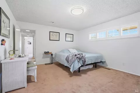 Bedroom - 397 W Railroad Ave, Cotati, CA 94931 photo 2 of 10