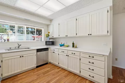 Kitchen - 397 W Railroad Ave, Cotati, CA 94931 photo 2 of 5