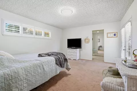 Bedroom - 397 W Railroad Ave, Cotati, CA 94931 photo 1 of 10