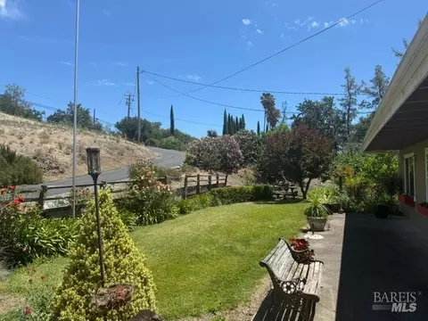 26069 River Rd, Cloverdale, CA 95425 photo 8