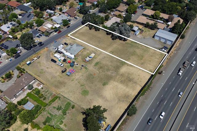 2154 Corby Ave, Santa Rosa, CA 95407