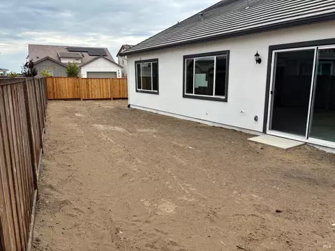 901 Baker Cir, Oakley, CA 94561 photo 6