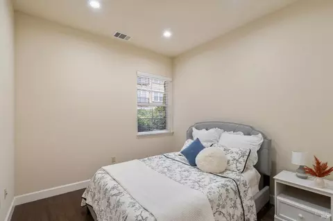 1215 Symphony Way, Vallejo, CA 94591 photo 23