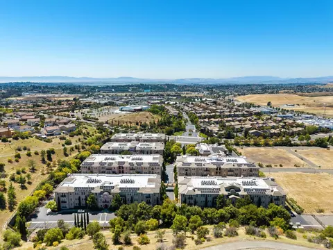 1215 Symphony Way, Vallejo, CA 94591 photo 31