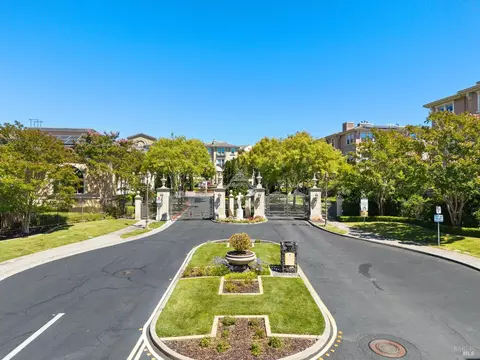 1215 Symphony Way, Vallejo, CA 94591 photo 30