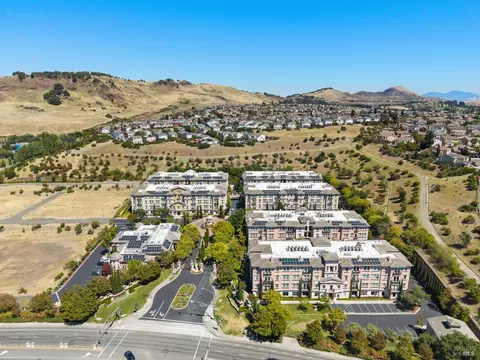 1215 Symphony Way, Vallejo, CA 94591 photo 33