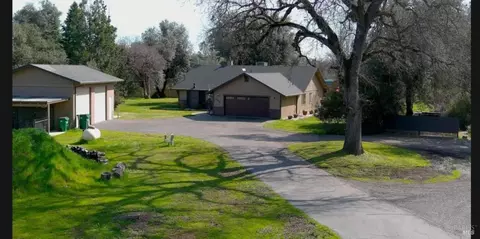 21365 Dersch Rd, Anderson, CA 96007