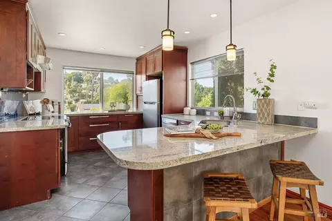 Kitchen - 727 Alice St, Novato, CA 94945 photo 1 of 3