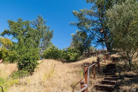 Exterior - 727 Alice St, Novato, CA 94945 photo 3 of 8