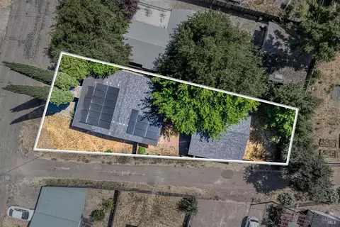 6299 10th Ave, Lucerne, CA 95458 photo 3