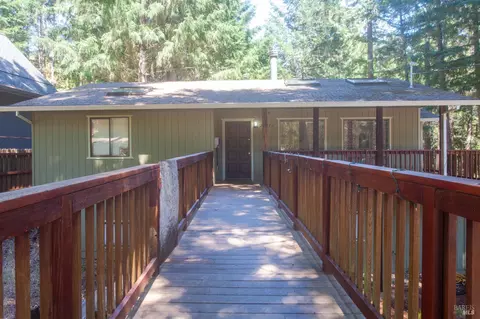 Exterior - 25071 Goose Ln, Willits, CA 95490 photo 2 of 2