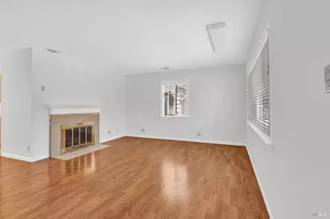 1001 Highland Ave, Vallejo, CA 94590 photo 3