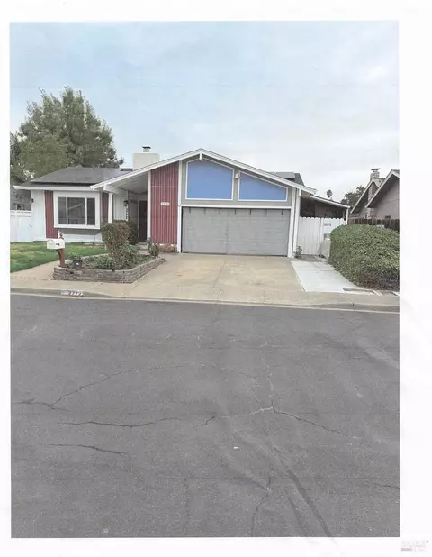 2772 Toland Dr, Fairfield, CA 94534