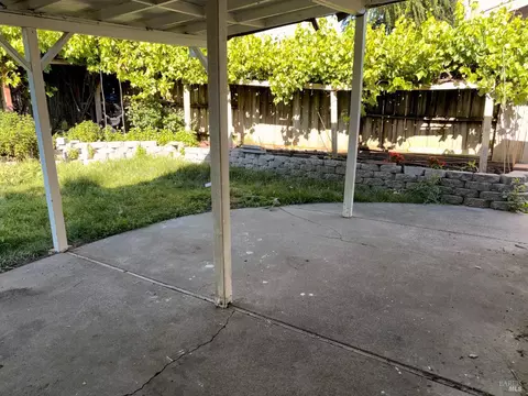 Exterior - 2772 Toland Dr, Fairfield, CA 94534 photo 7 of 8