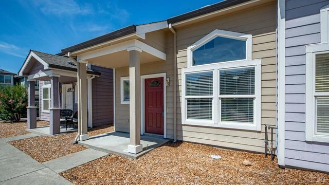 126 Treadway Ct, Cloverdale, CA 95425