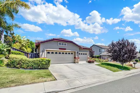 6272 Pebble Beach Dr, Vallejo, CA 94591 photo 2