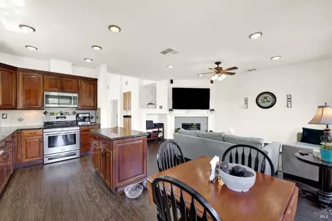 6272 Pebble Beach Dr, Vallejo, CA 94591 photo 22