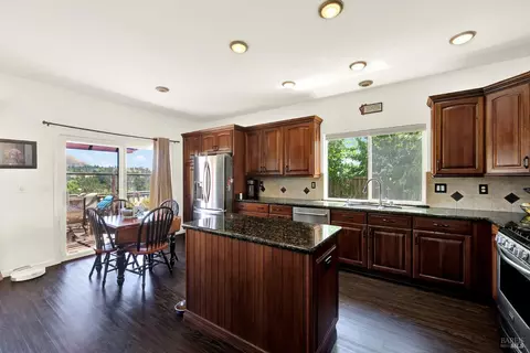 6272 Pebble Beach Dr, Vallejo, CA 94591 photo 17