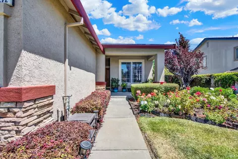 6272 Pebble Beach Dr, Vallejo, CA 94591 photo 5