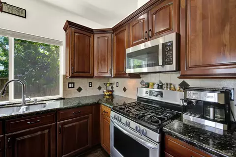 6272 Pebble Beach Dr, Vallejo, CA 94591 photo 18