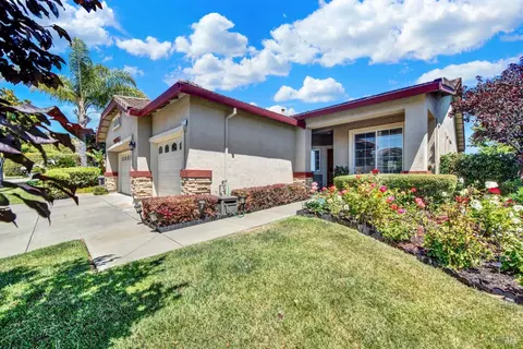 6272 Pebble Beach Dr, Vallejo, CA 94591 photo 4