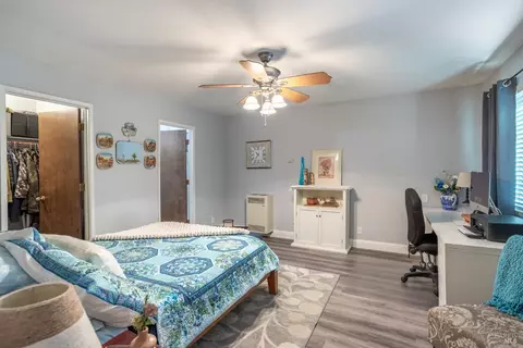 Bedroom - 8308 Lost Mill Rd, Shingletown, CA 96088 photo 3 of 4