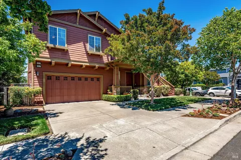 2017-2019 Cooper Dr, Santa Rosa, CA 95404