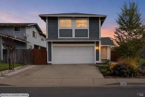 536 Capps Ln, Ukiah, CA 95482