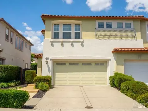361 Gabiano Ct, Vacaville, CA 95687