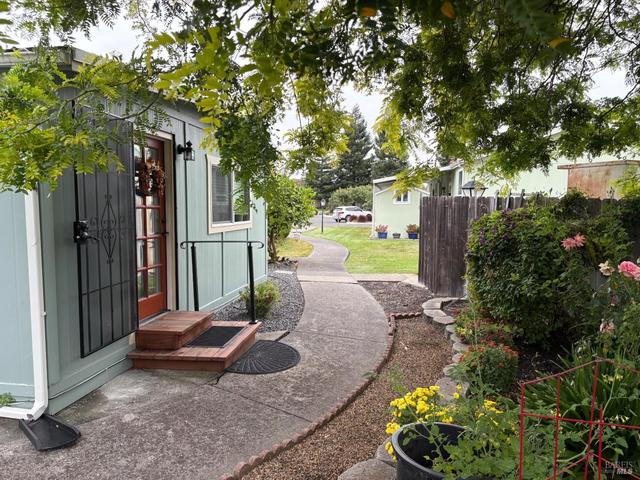 59 Circulo Puerto, Rohnert Park, CA 94928