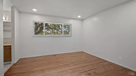 450 Mountain View Dr, Martinez, CA 94553 photo 26