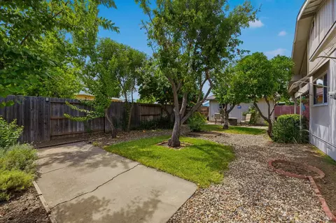 Exterior - 340 Plum St, Vacaville, CA 95688 photo 12 of 13