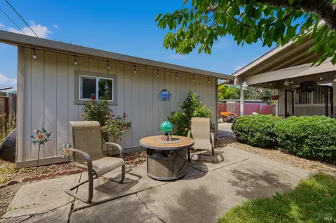 Exterior - 340 Plum St, Vacaville, CA 95688 photo 11 of 13