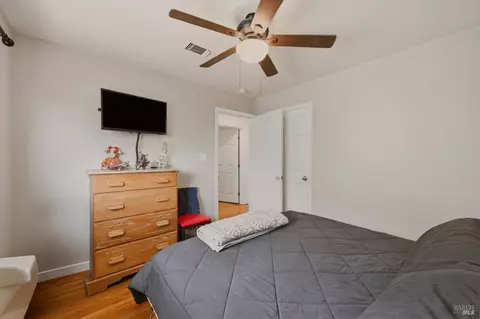 Bedroom - 340 Plum St, Vacaville, CA 95688 photo 2 of 5