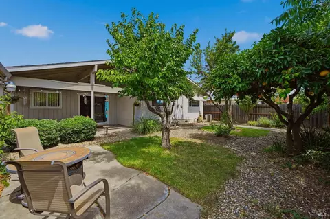 Exterior - 340 Plum St, Vacaville, CA 95688 photo 10 of 13