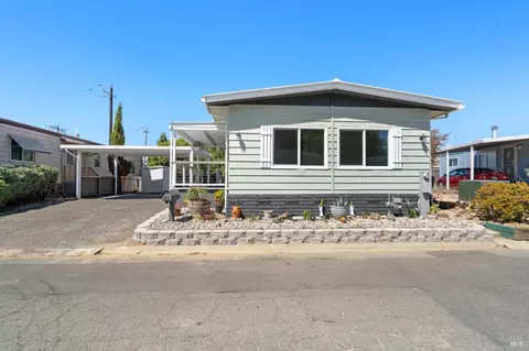 24 Constance Dr, Vallejo, CA 94590 photo 3