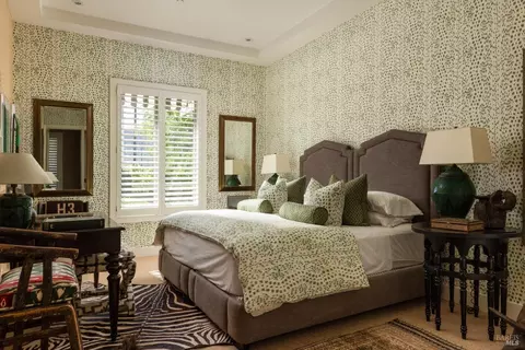 Bedroom - 1237 Bella Oaks Ln, Napa, CA 94558 photo 3 of 7