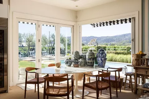 Dining - 1237 Bella Oaks Ln, Napa, CA 94558 photo 1 of 1