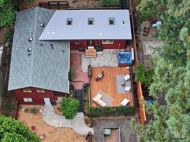 14664 Rio Nido Rd, Guerneville, CA 95446