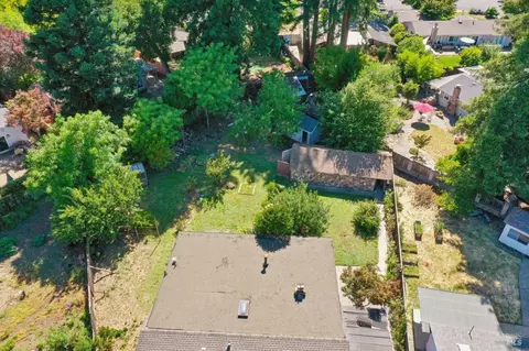 View/Area - 40 Queens Ct, Napa, CA 94558 photo 1 of 4