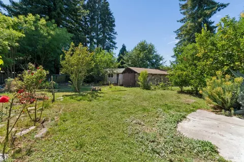 Exterior - 40 Queens Ct, Napa, CA 94558 photo 1 of 19