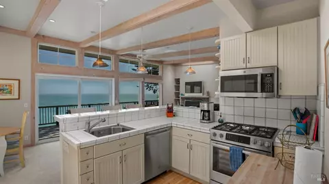Kitchen - 120 Sunset Way, Muir Beach, CA 94965 photo 2 of 3