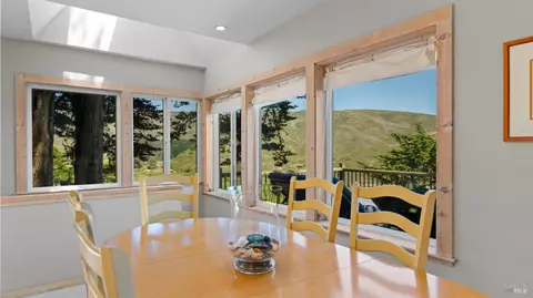 Dining - 120 Sunset Way, Muir Beach, CA 94965 photo 3 of 5