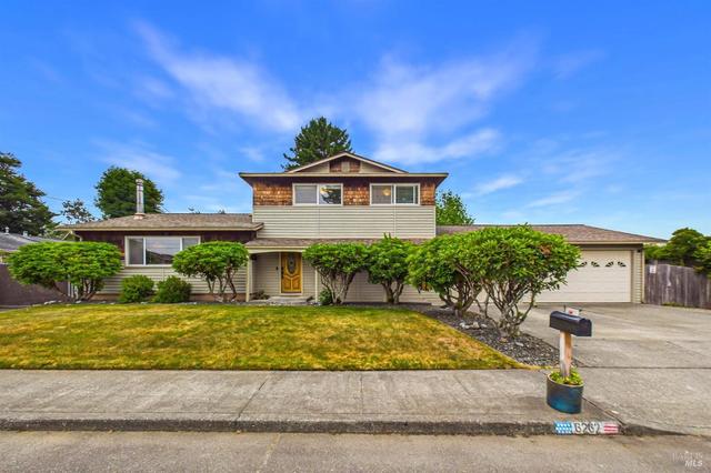 6262 Lee Ann Dr, Eureka, CA 95503