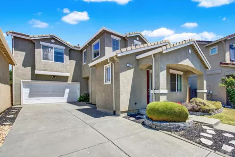 1882 Hummingbird Dr, Fairfield, CA 94534