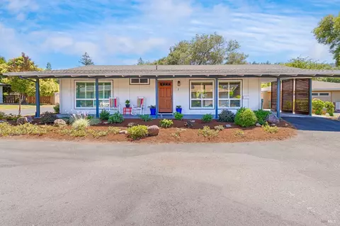 1 Oakgreen St, Santa Rosa, CA 95409