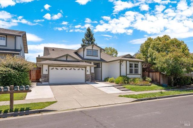 1197 Vintage Greens Dr, Windsor, CA 95492