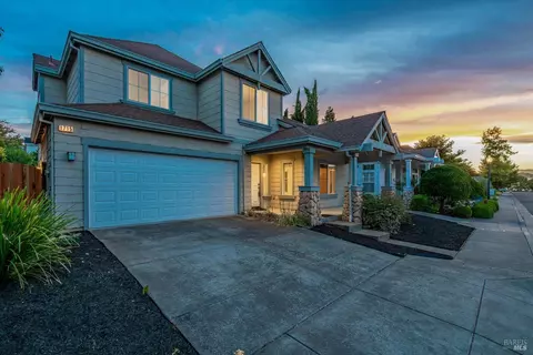 1715 Spur Ridge Ln, Healdsburg, CA 95448