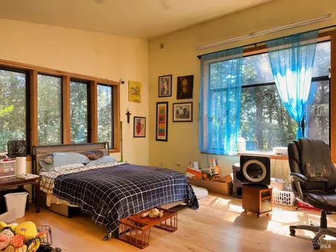 Bedroom - 4345 Blackhawk Dr, Willits, CA 95490 photo 1 of 2